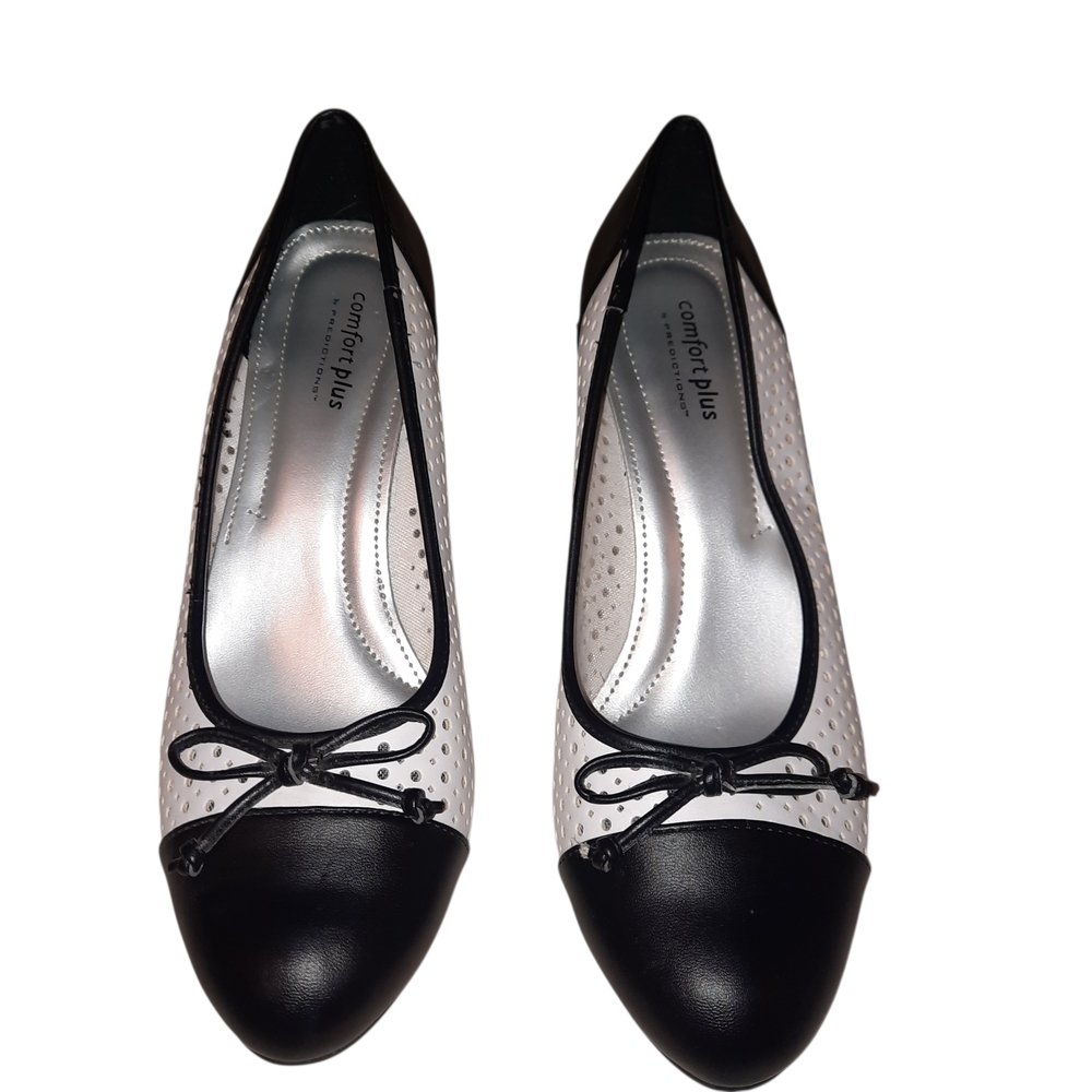 Comfort Plus by Predictions Black and White Heels - Picture 2 of 9